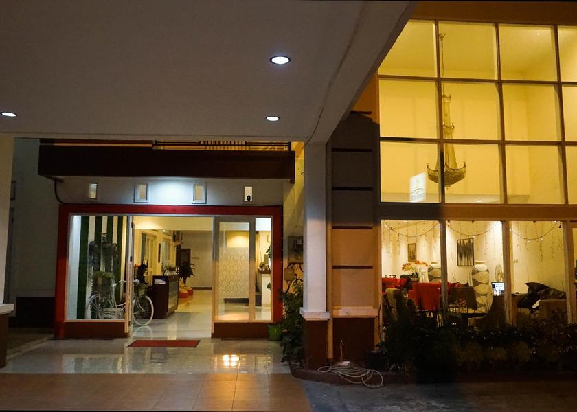  Gorontalo exterior view