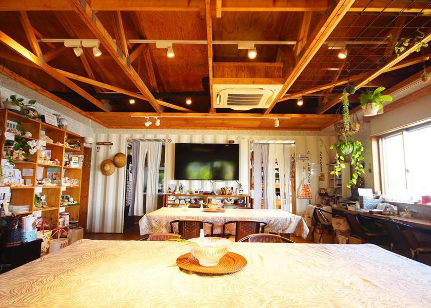 Yamaguchi Ube shared lounge/tv area