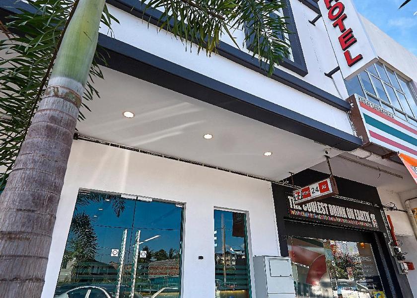 Selangor Jenjarom shops