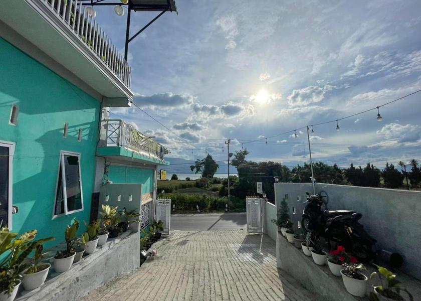  Samosir exterior view