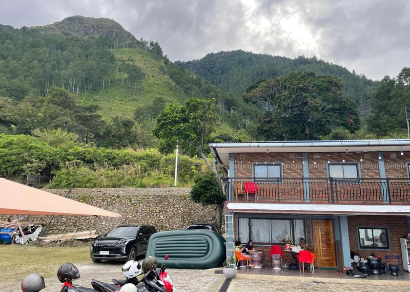  Samosir exterior view