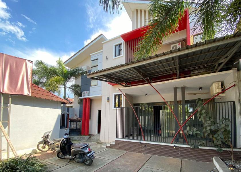 Central Java Pati exterior view