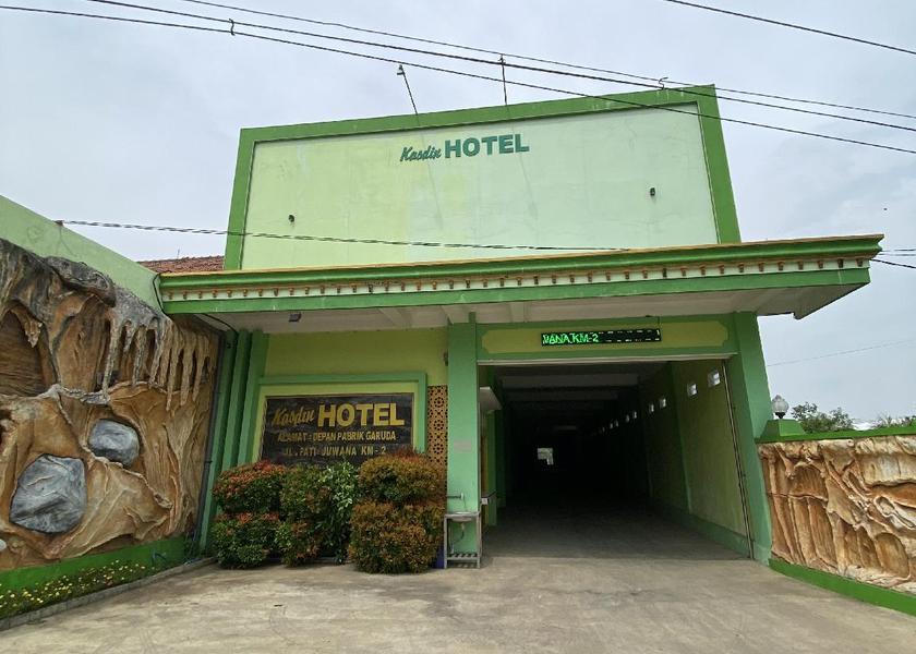 Central Java Pati Hotel Exterior