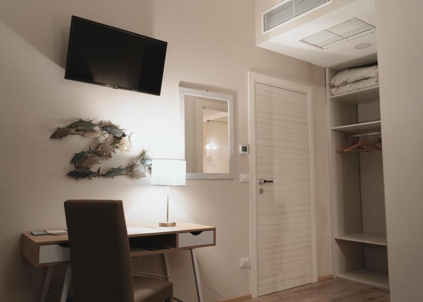 Piedmont Novi Ligure Double Room with Private Bathroom