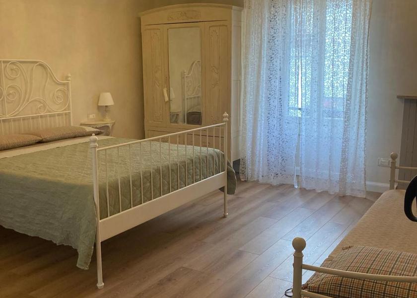 Piedmont Novi Ligure Triple Room with Private Bathroom