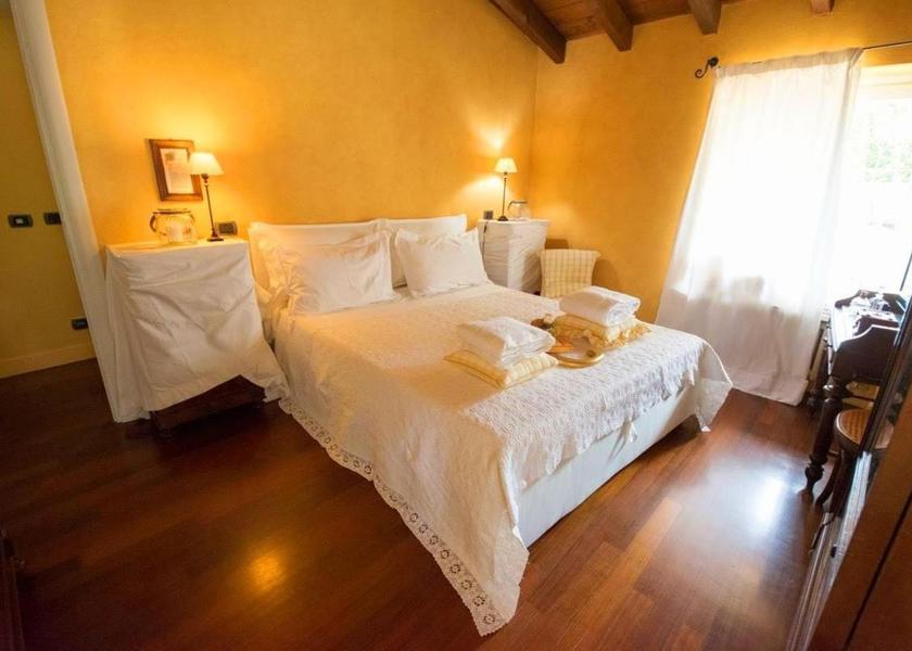 Piedmont Novi Ligure Double Room with Private Bathroom