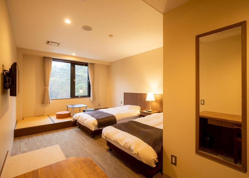 Yamanashi Fujikawaguchiko Standard Twin Room East Building