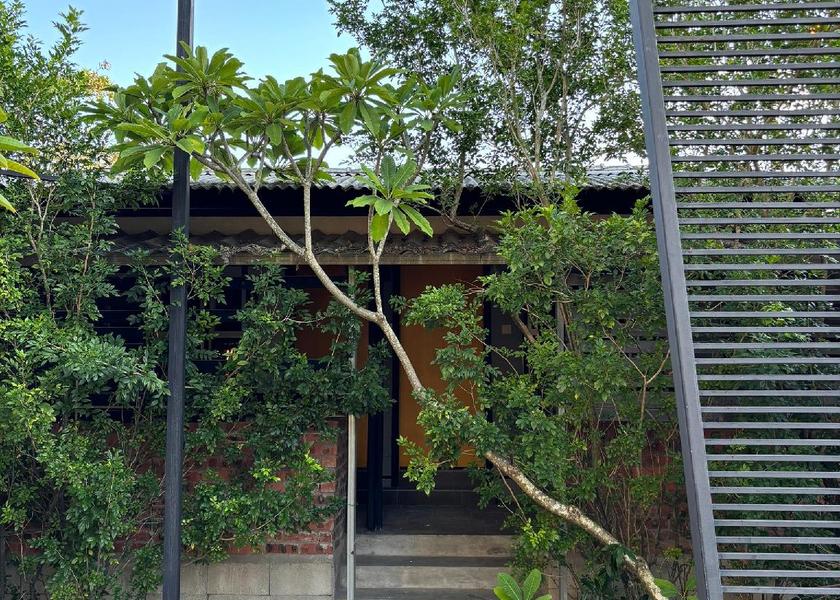 surrounding environment