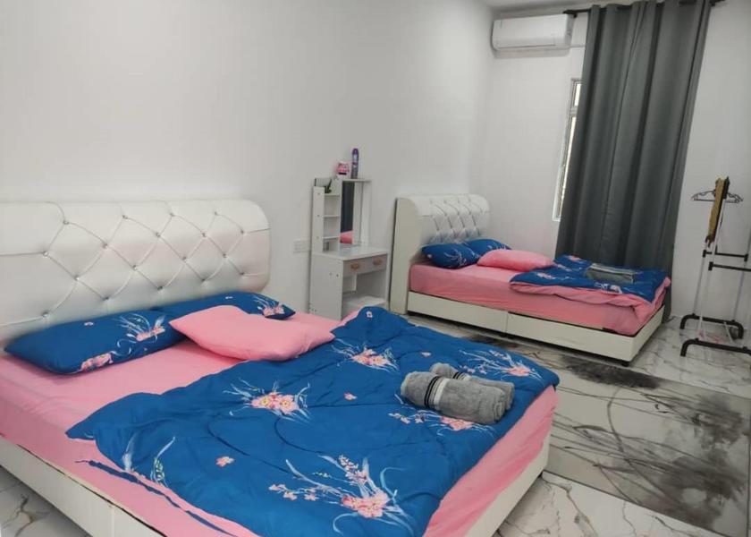 Kelantan Kota Bharu Double Room with Private Bathroom