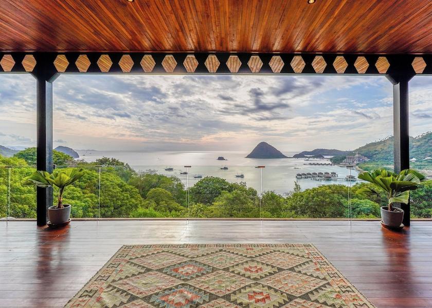 East Nusa Tenggara Labuan Bajo Reception