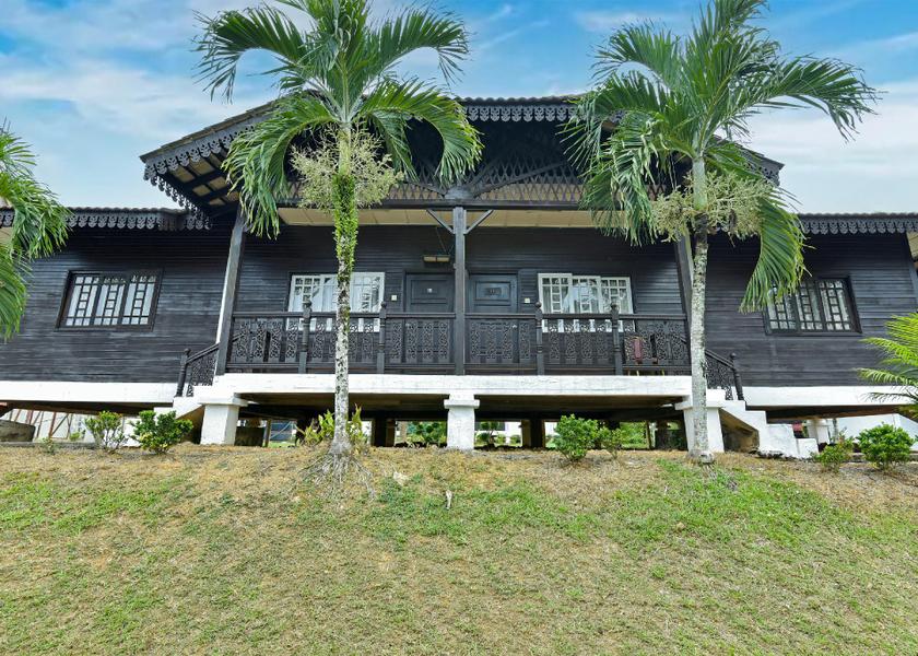 Pahang Kuala Tembeling exterior view