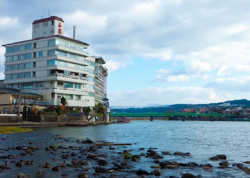 Oita Hita Exterior