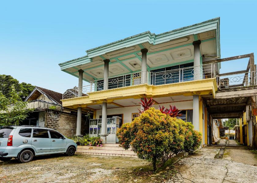 East Kalimantan Merasa exterior view