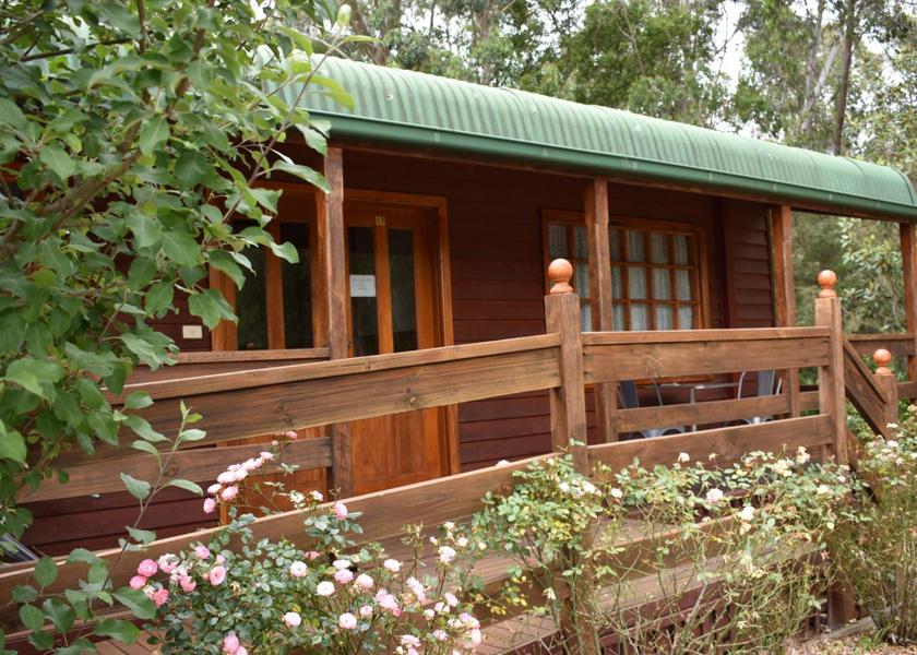 Victoria Badger Creek exterior view