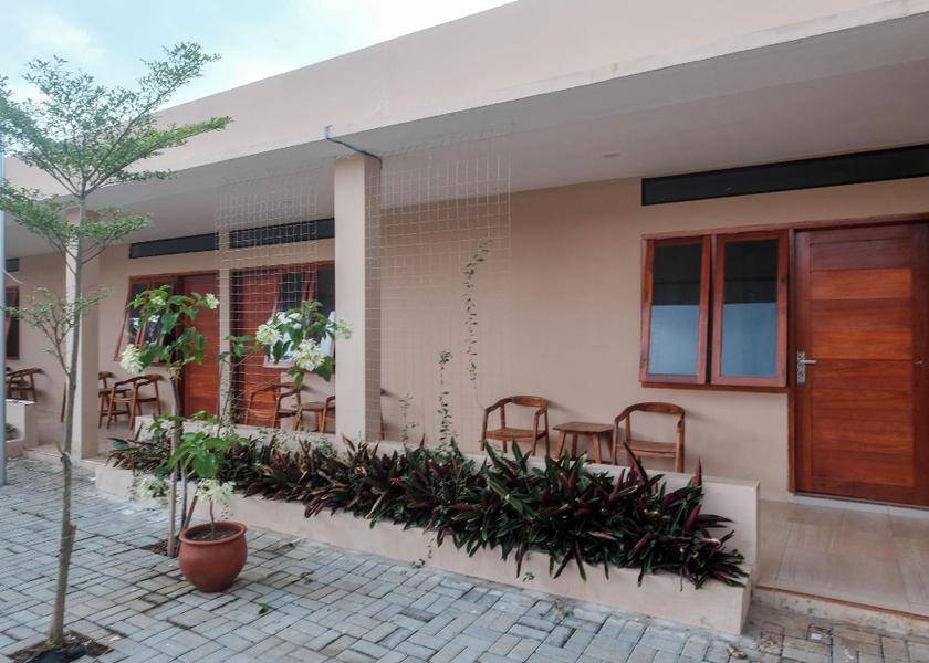 Central Java Karanganyar exterior view