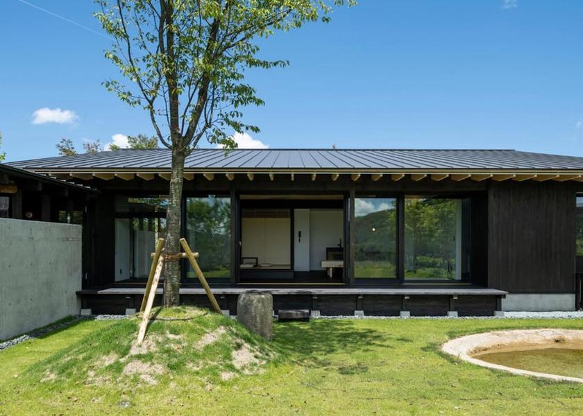 Mie Taki Exterior