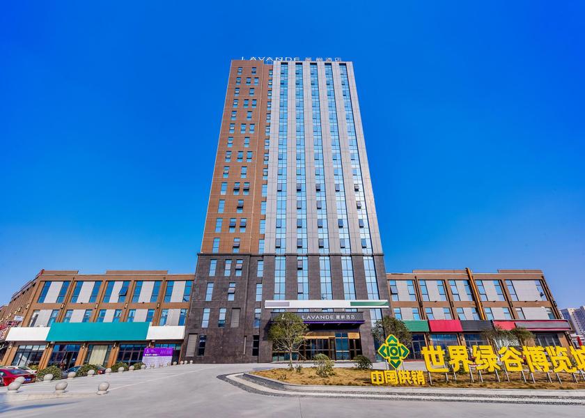 Sichuan Deyang Hotel Exterior