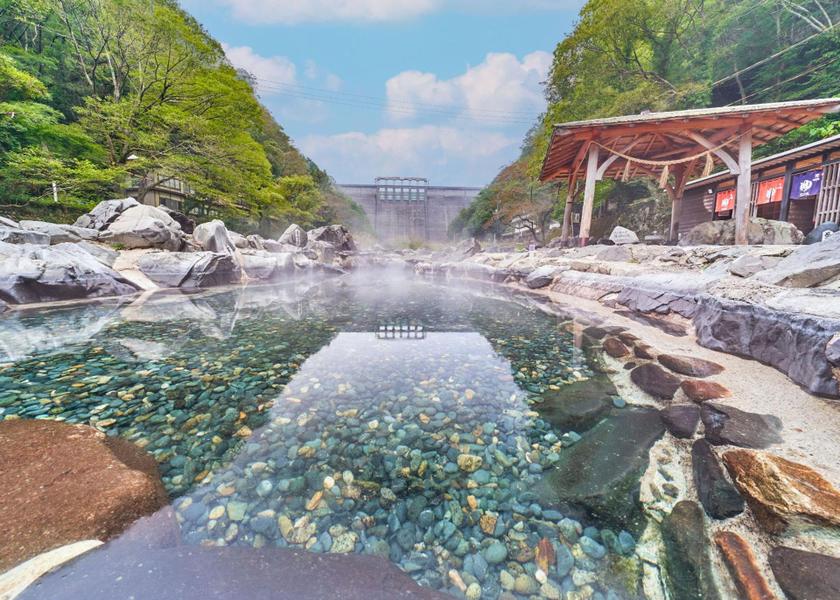 Okayama Maniwa nearby attraction