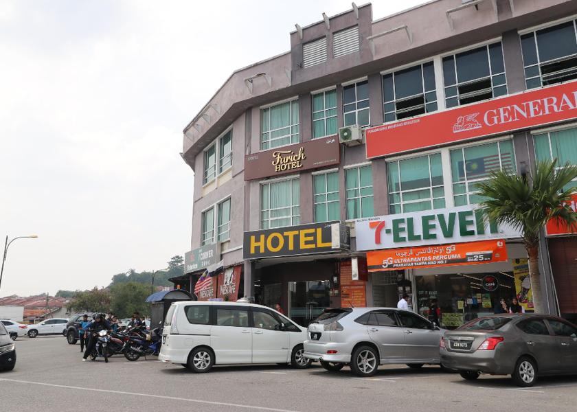 Pahang Mentakab exterior view