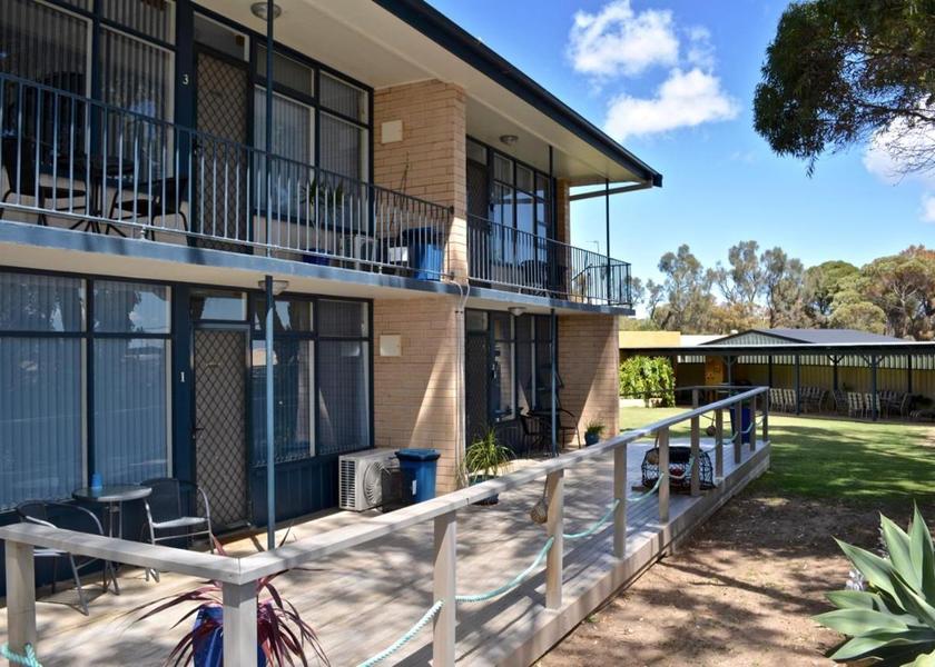 South Australia Coffin Bay Hotel Exterior