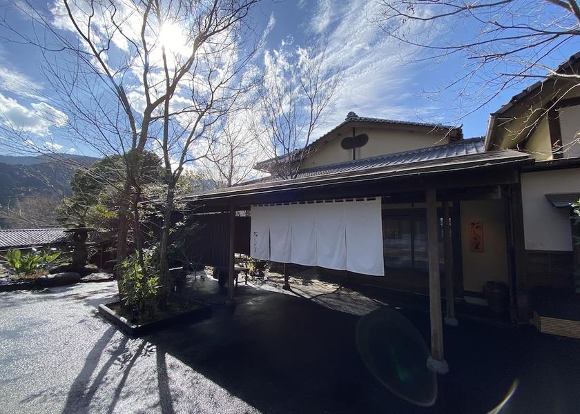Kanagawa Yugawara Exterior