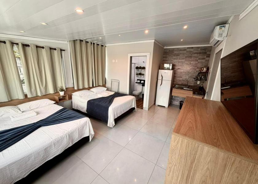 São Paulo State Guarujá Family Studio