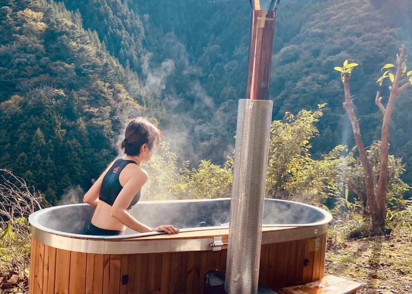 Tokyo Hinohara hot tub
