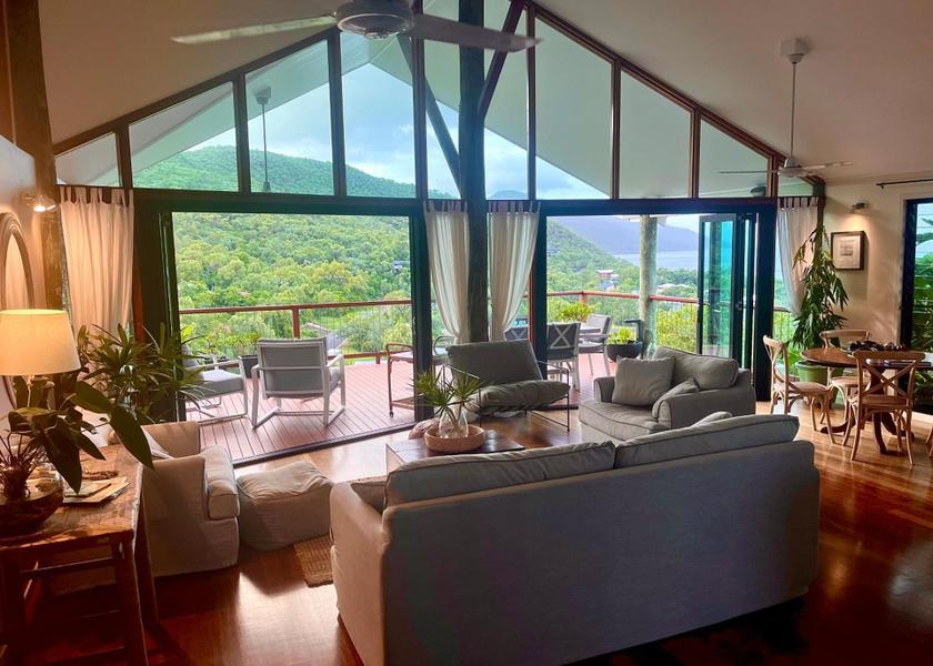 Queensland Hideaway Bay 