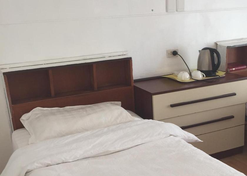 Western Australia Meekatharra Single Room with Shower