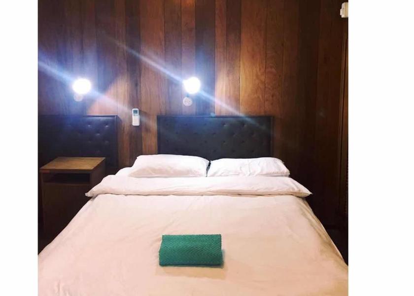 Western Australia Meekatharra Single Room with Shower