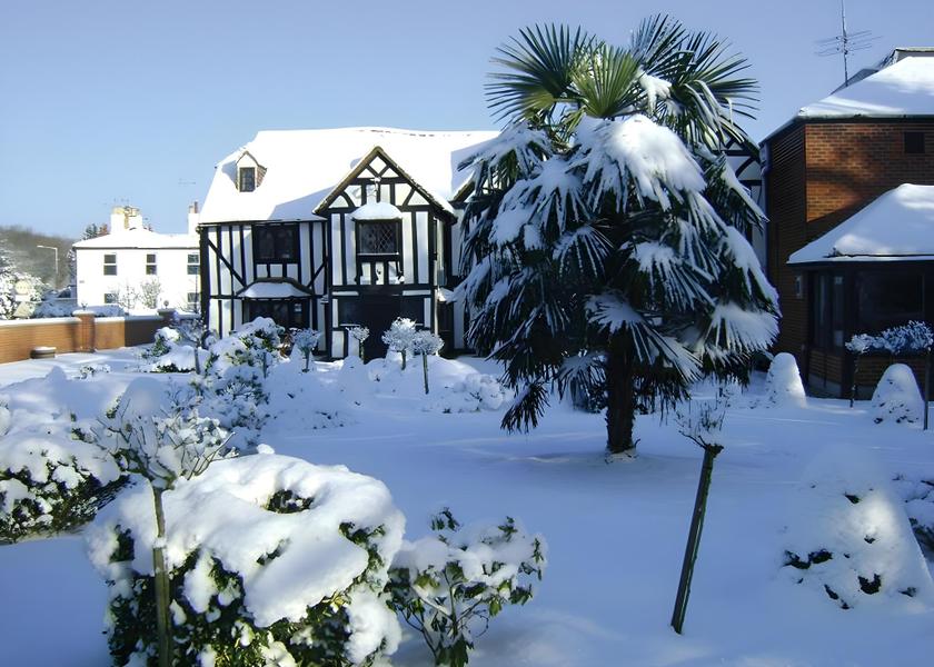 England Sevenoaks exterior view