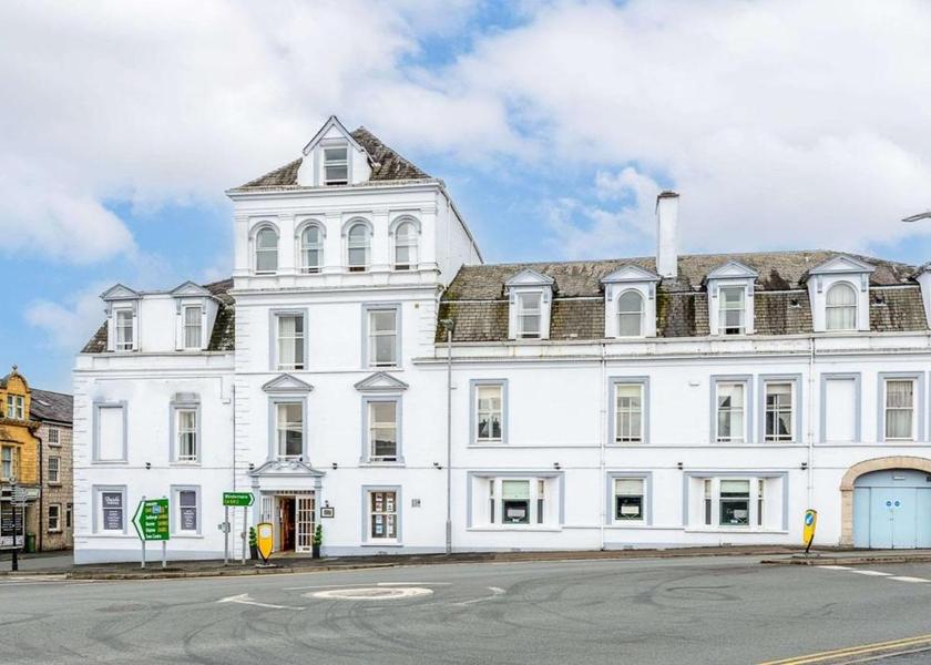 England Kendal exterior view