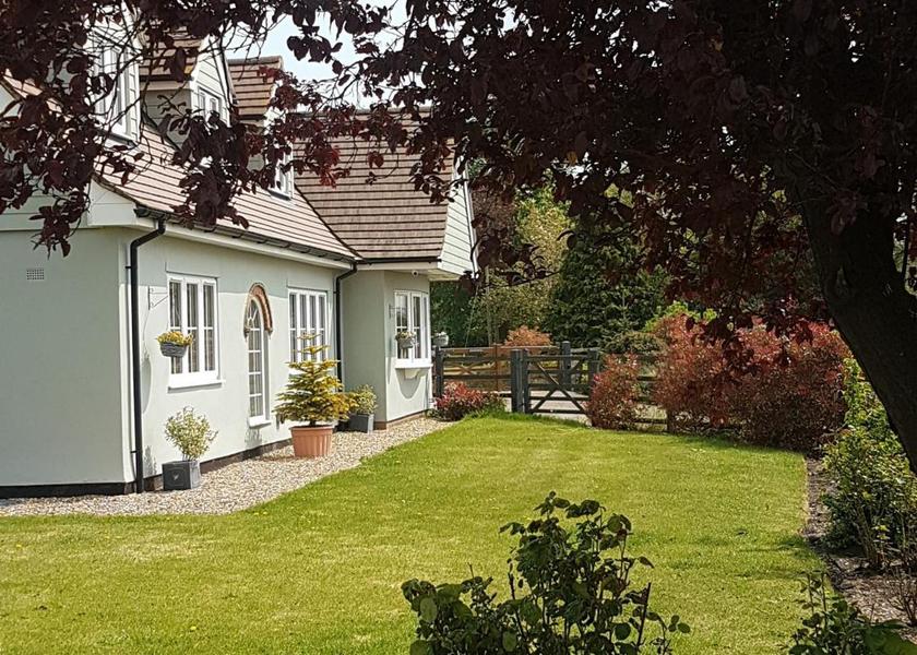 England Buntingford exterior view