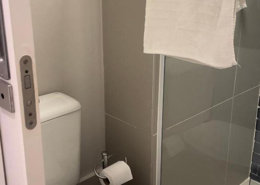 São Paulo State Santos bathroom