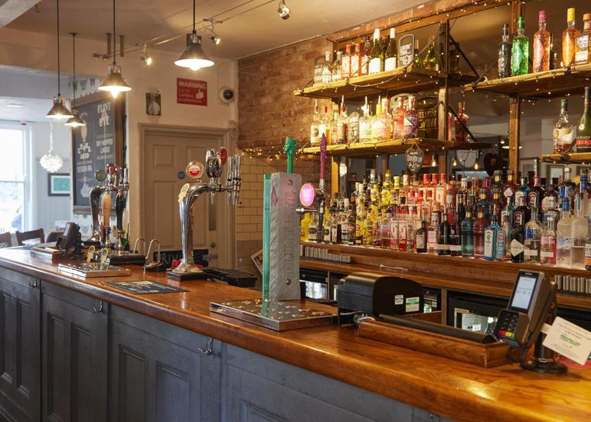 bar/lounge
