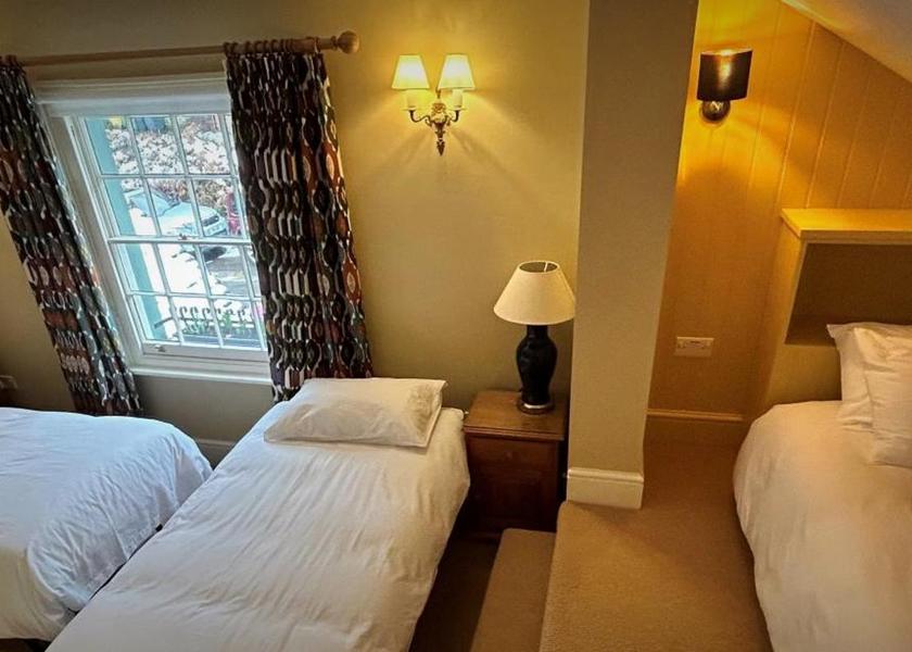 England Dorking Deluxe Family Suite