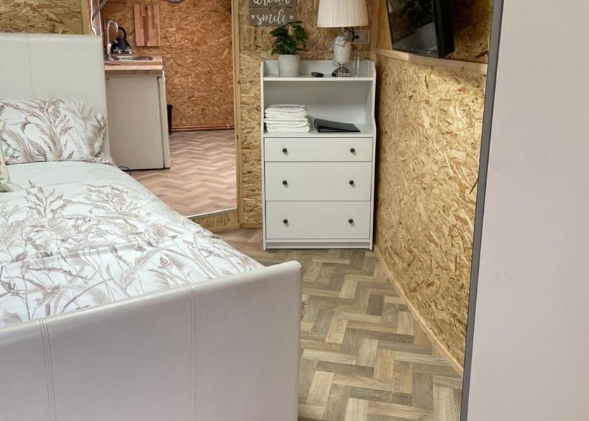 Wales Bridgend Double Room with Private Bathroom
