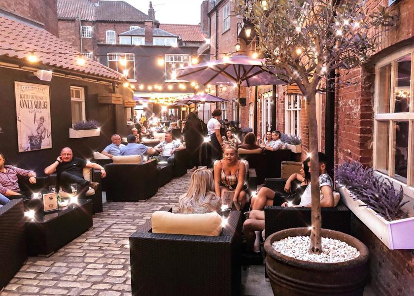England Retford balcony/terrace