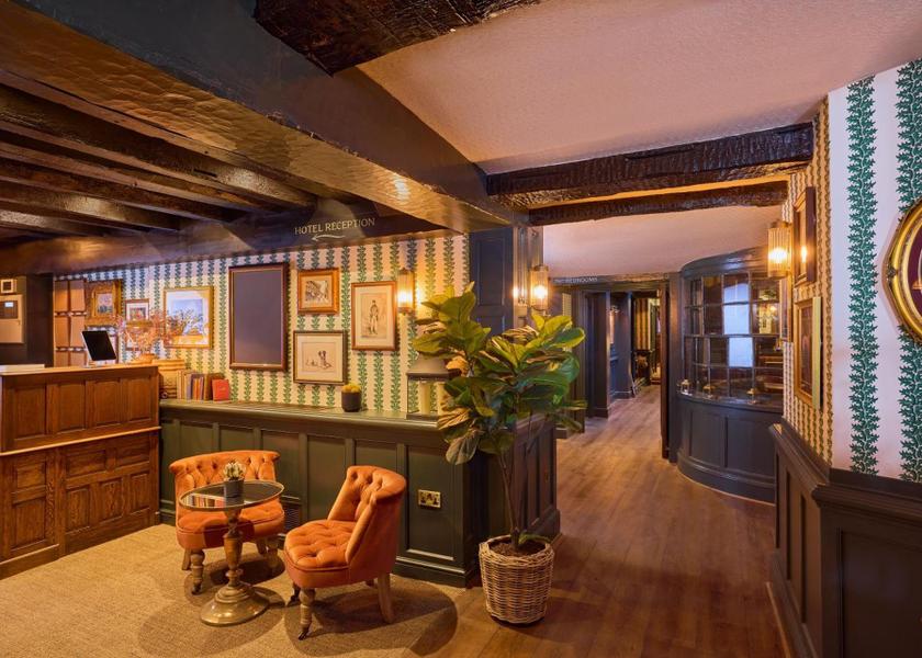 England Hertford lobby