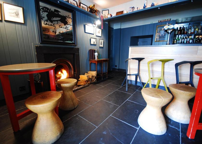 Scotland Lochearnhead bar/lounge