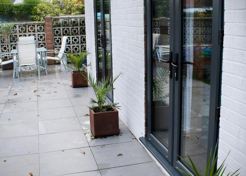 Wales Abergavenny balcony/terrace