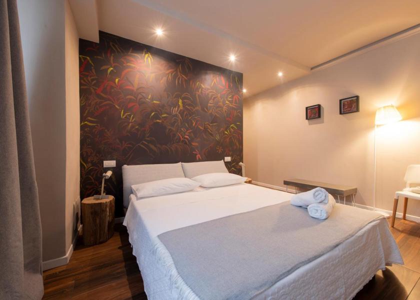 Lombardy Crema Double Room with Private Bathroom