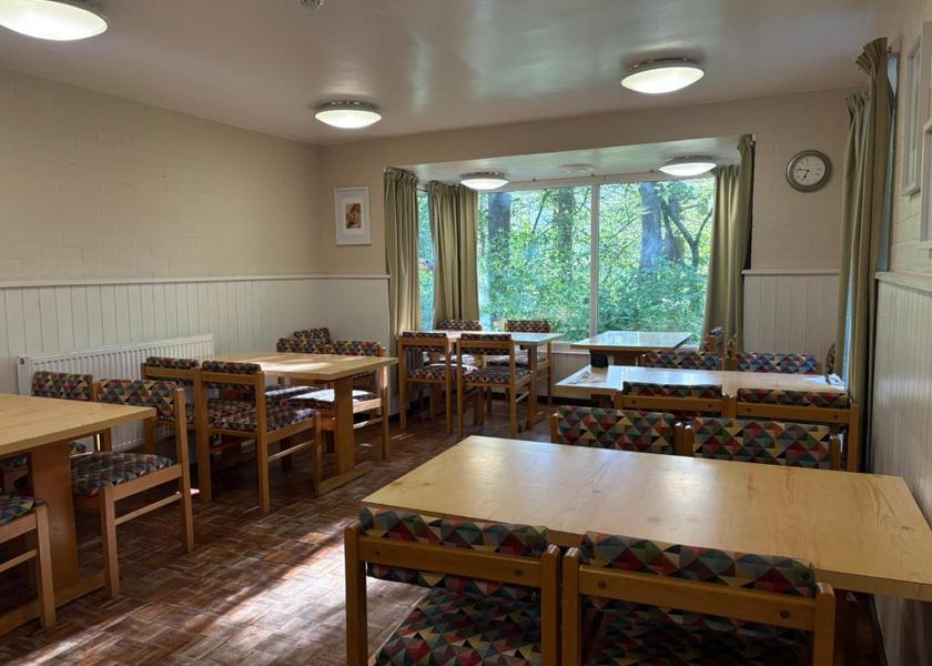 shared lounge/tv area