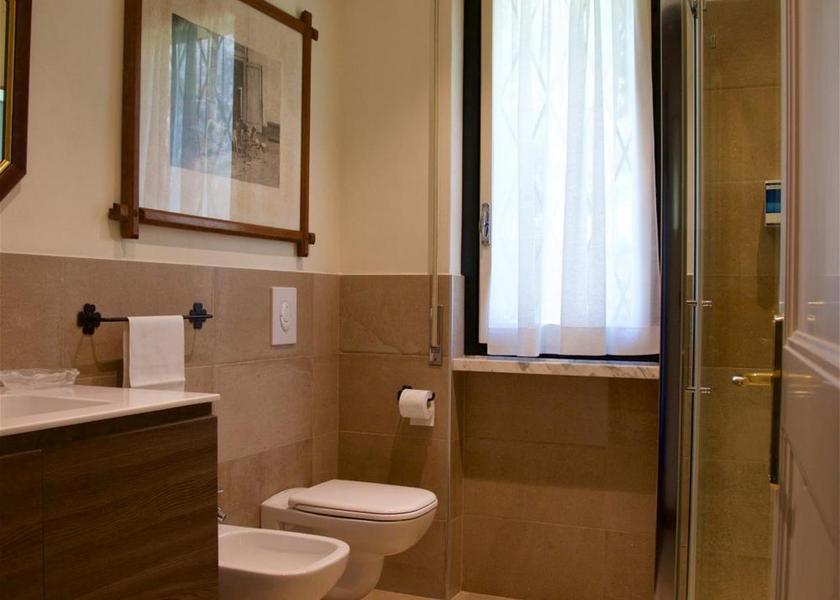 Lombardy Oliveto Lario Double Room with Lake View