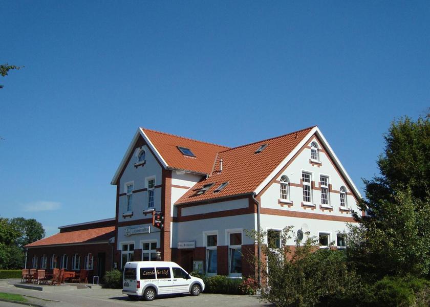 Lower Saxony Leezdorf entrance
