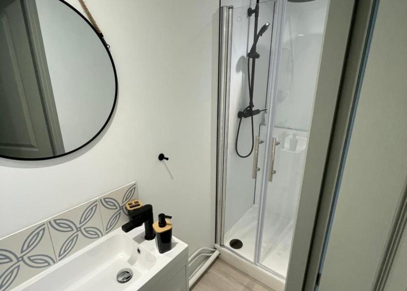 Hauts-de-France Dunkirk Small Double Room