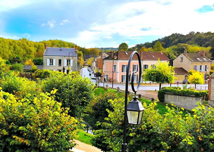 Île-de-France Nemours view