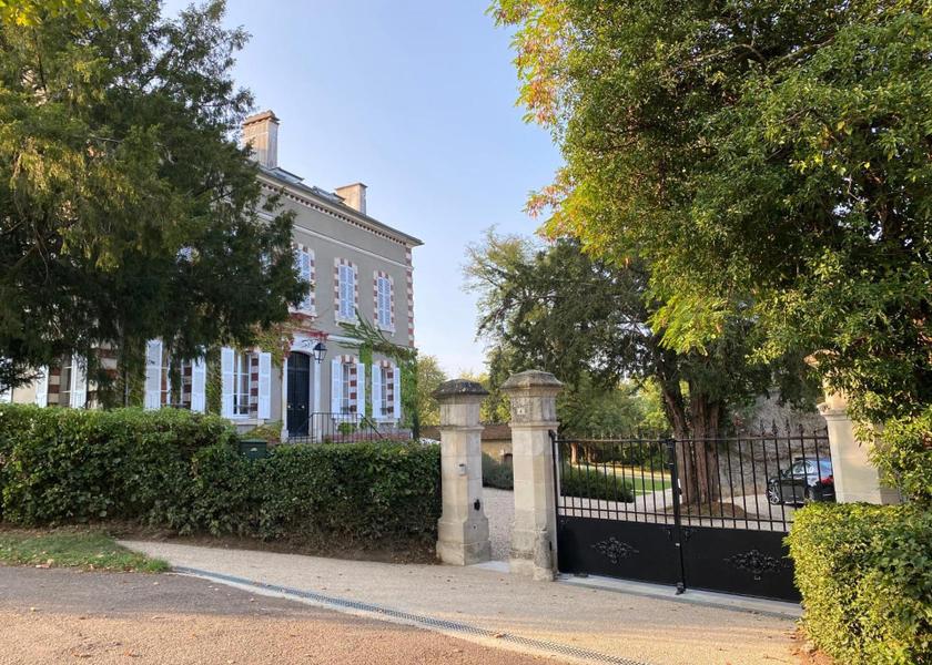 Bourgogne-Franche-Comte Sens 