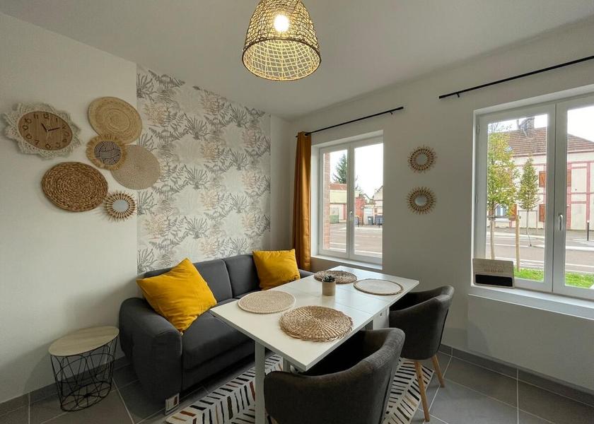 Bourgogne-Franche-Comte Sens 