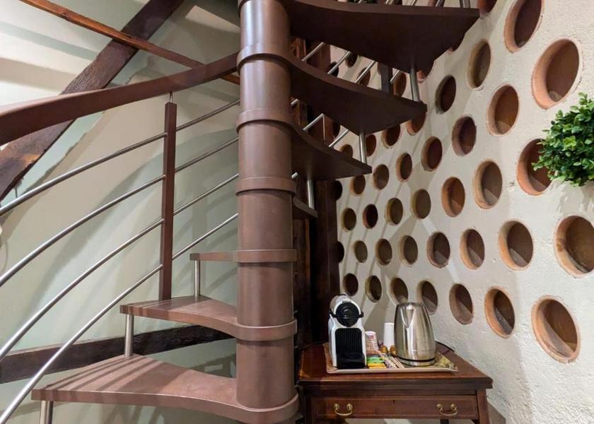 Bourgogne-Franche-Comte Sens facilities